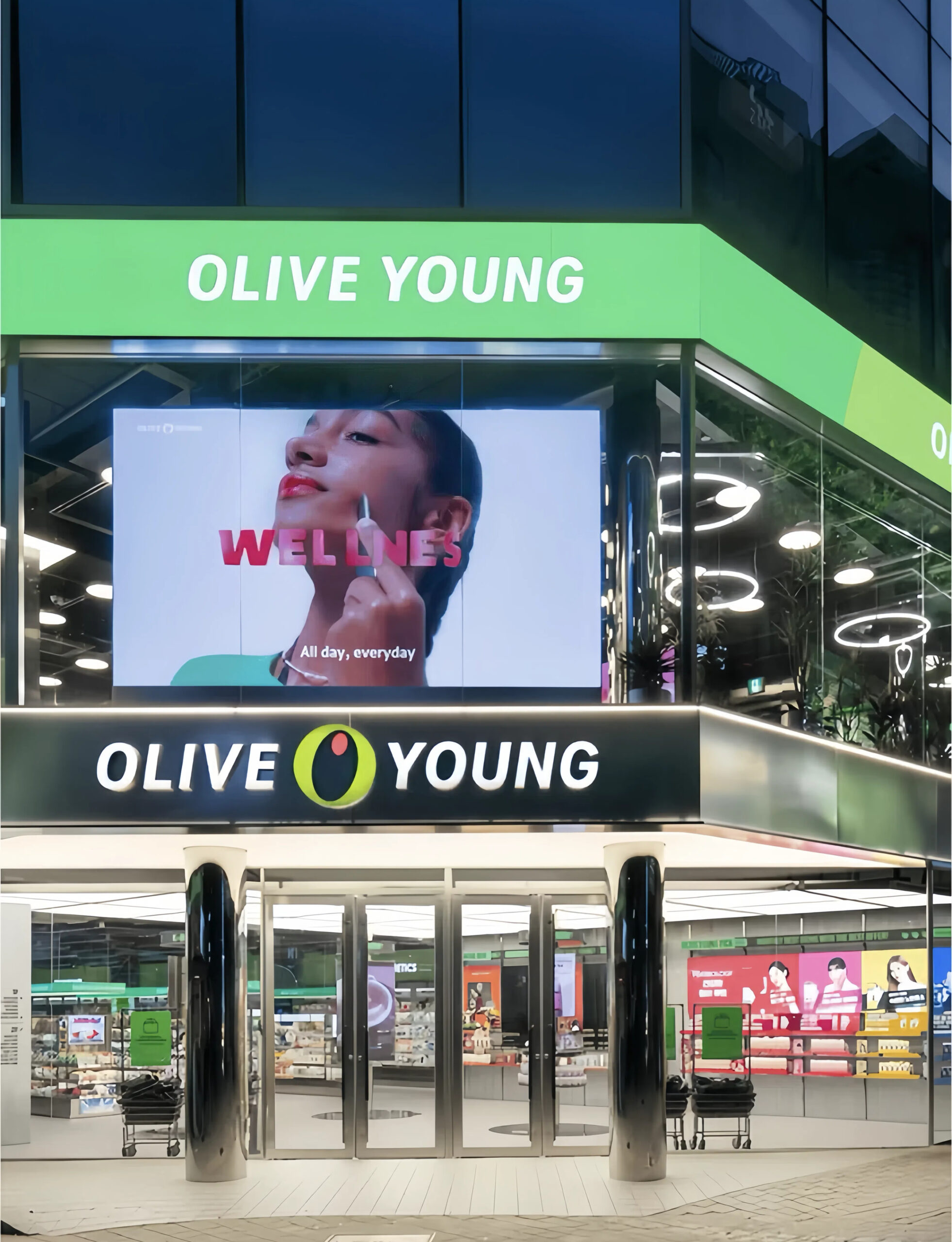 韓國人氣藥妝店Olive Young.