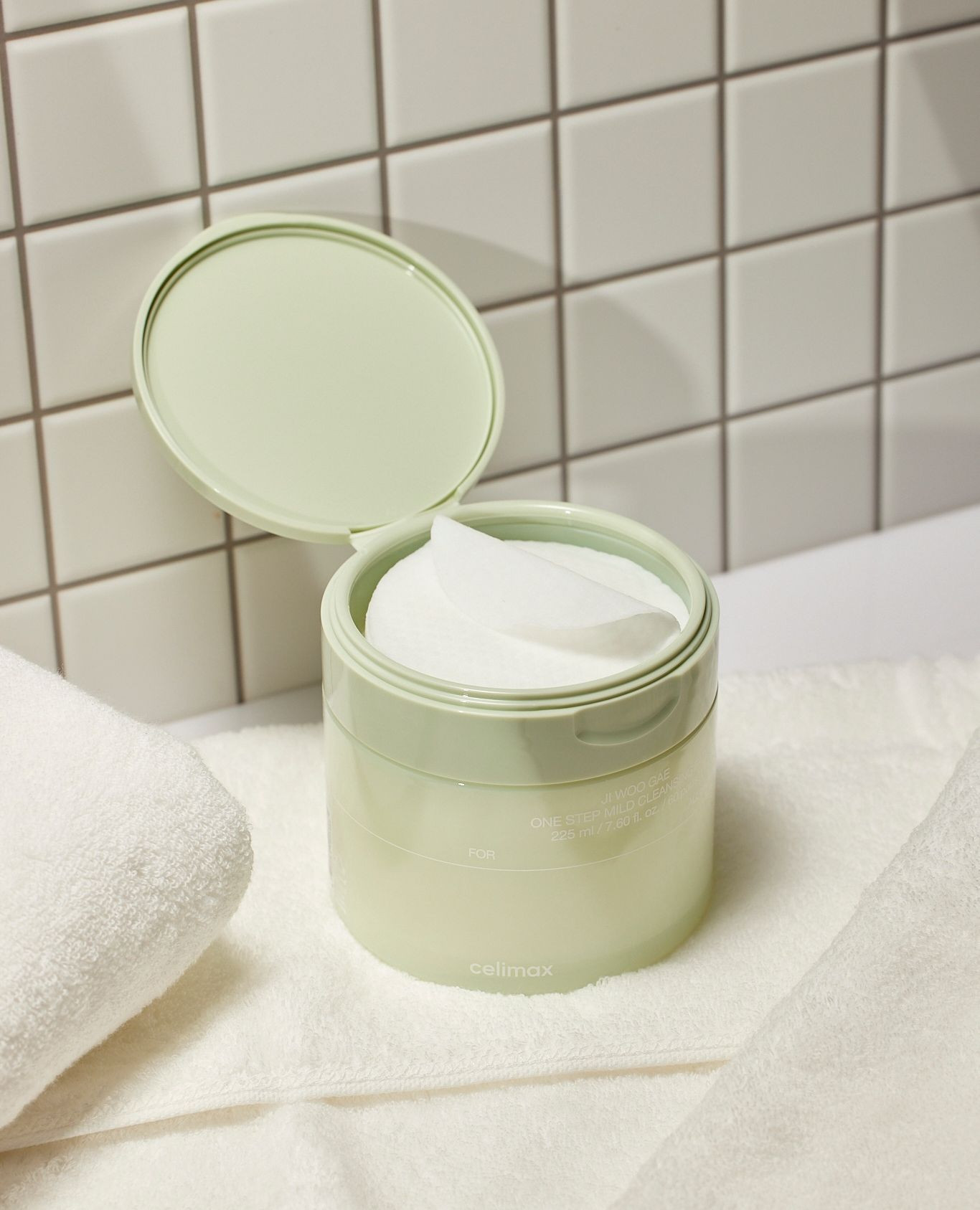 Celimax魚腥草BHA去角質棉片