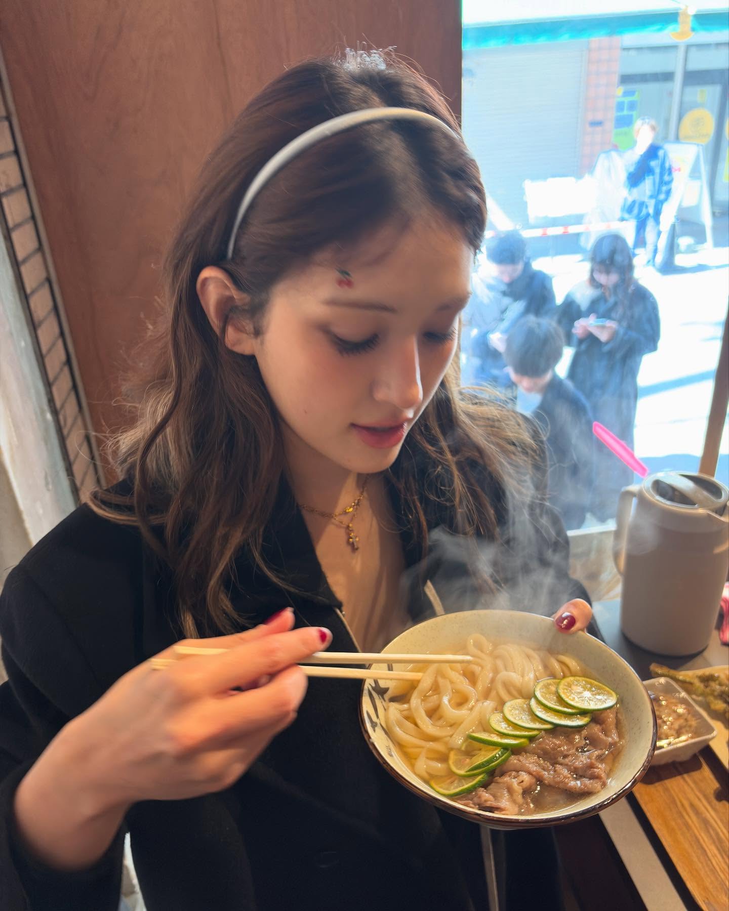 Somi私下也會使用這款暗瘡貼
