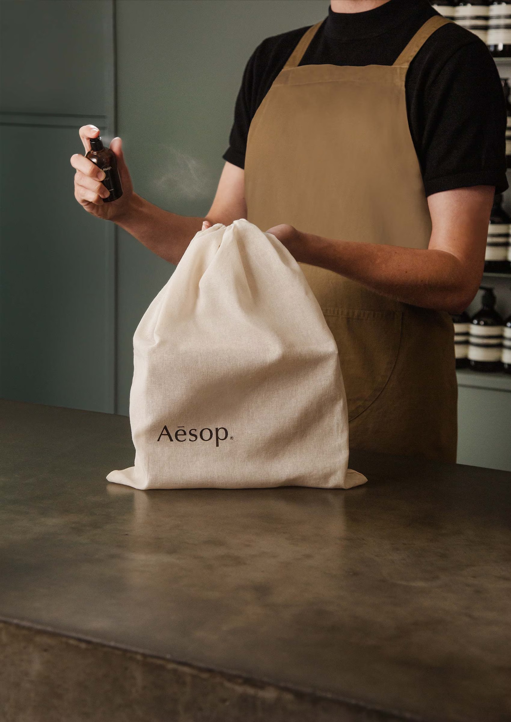 Aesop的香氛產品一向以其獨特的草本和木質調性聞名