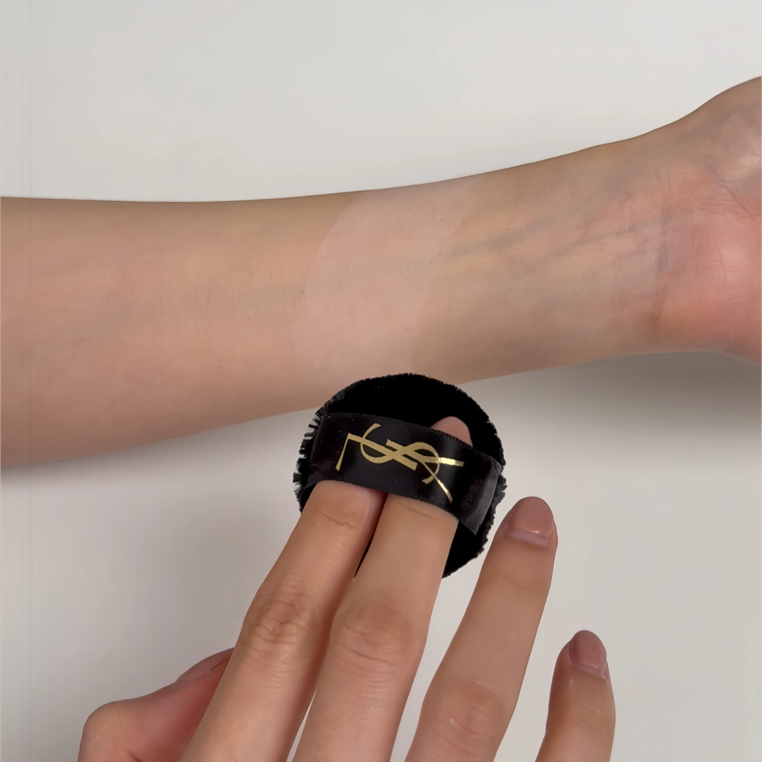 YSL蜜粉上手實測