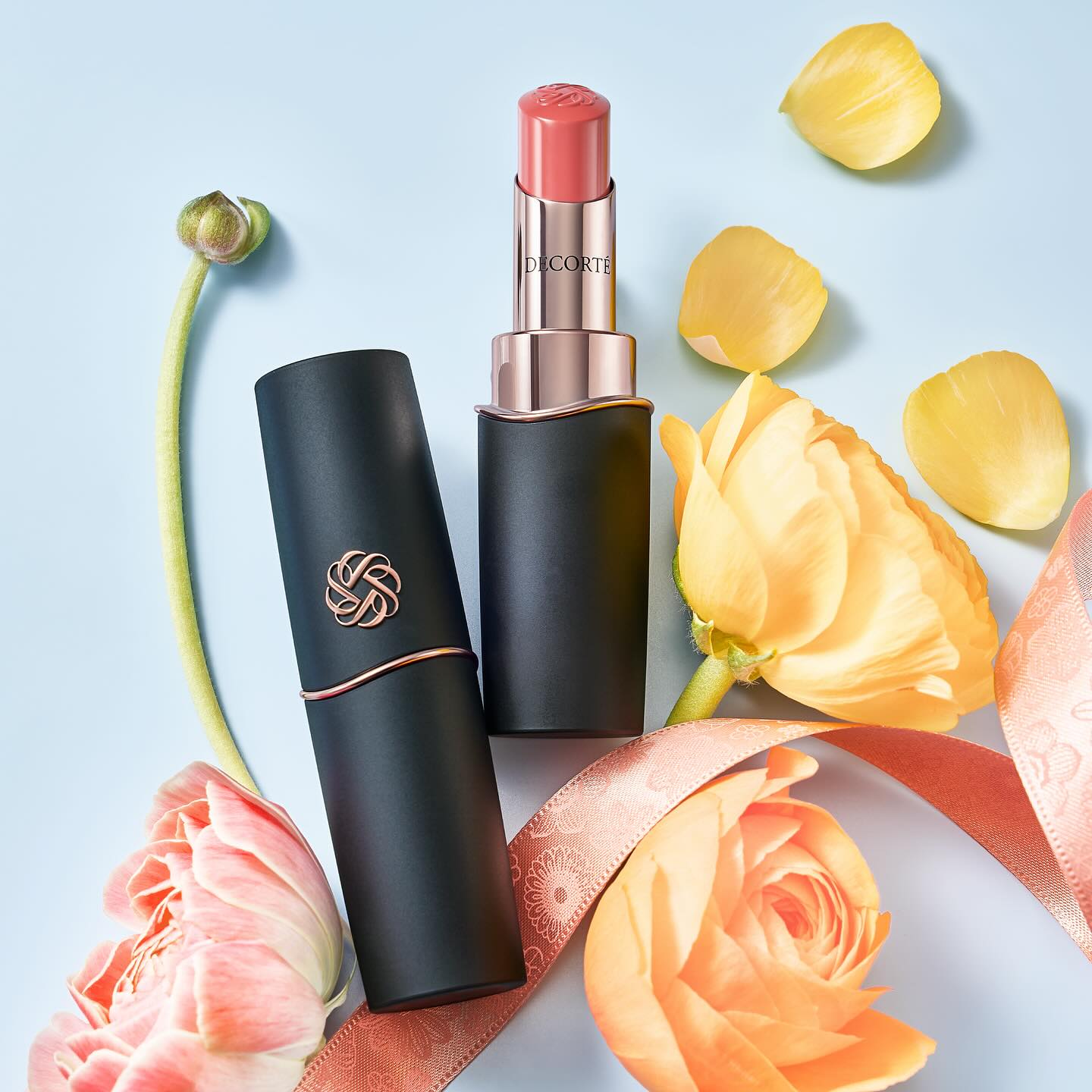 DECORTE的這款唇膏，以「奶油光澤感」成功擄獲女性芳心