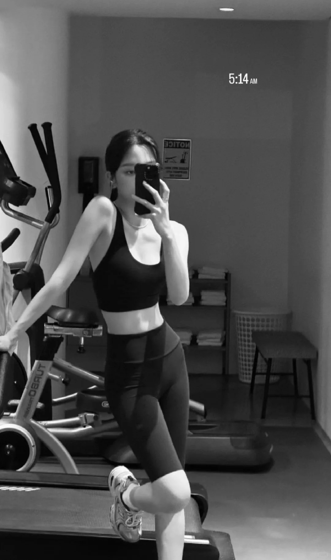 文佳煐透過皮拉提斯來強化核心肌群、雕塑身體穩定度。