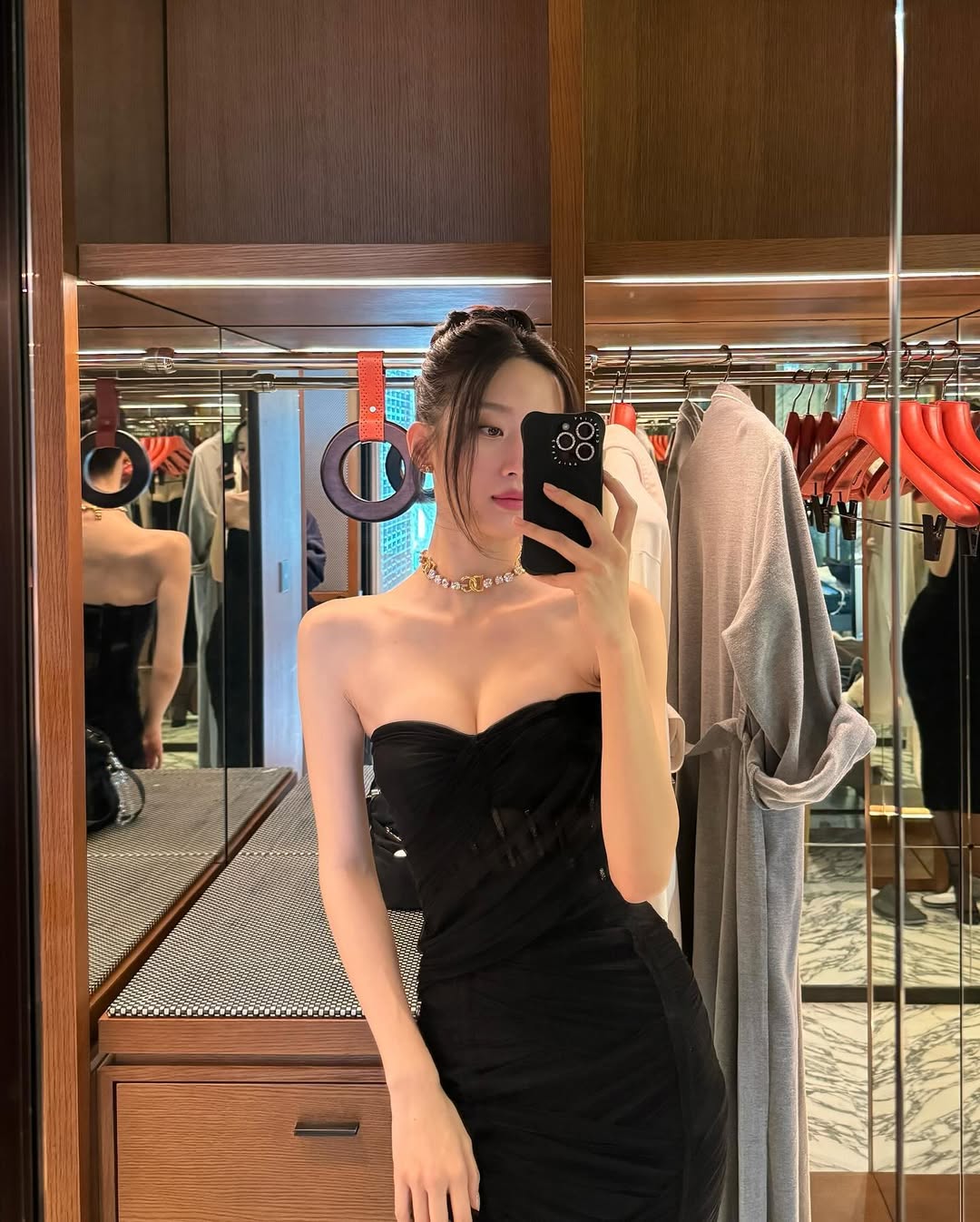 跟著文佳煐學會自律和身材管理。