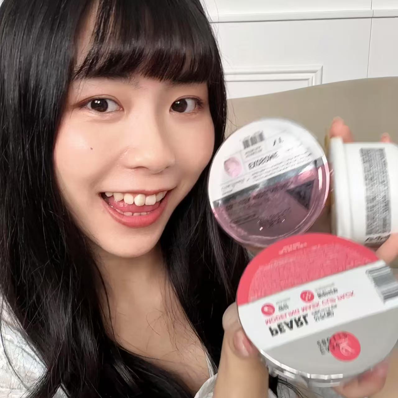 美編的One Pick軟膜——LINDSAY