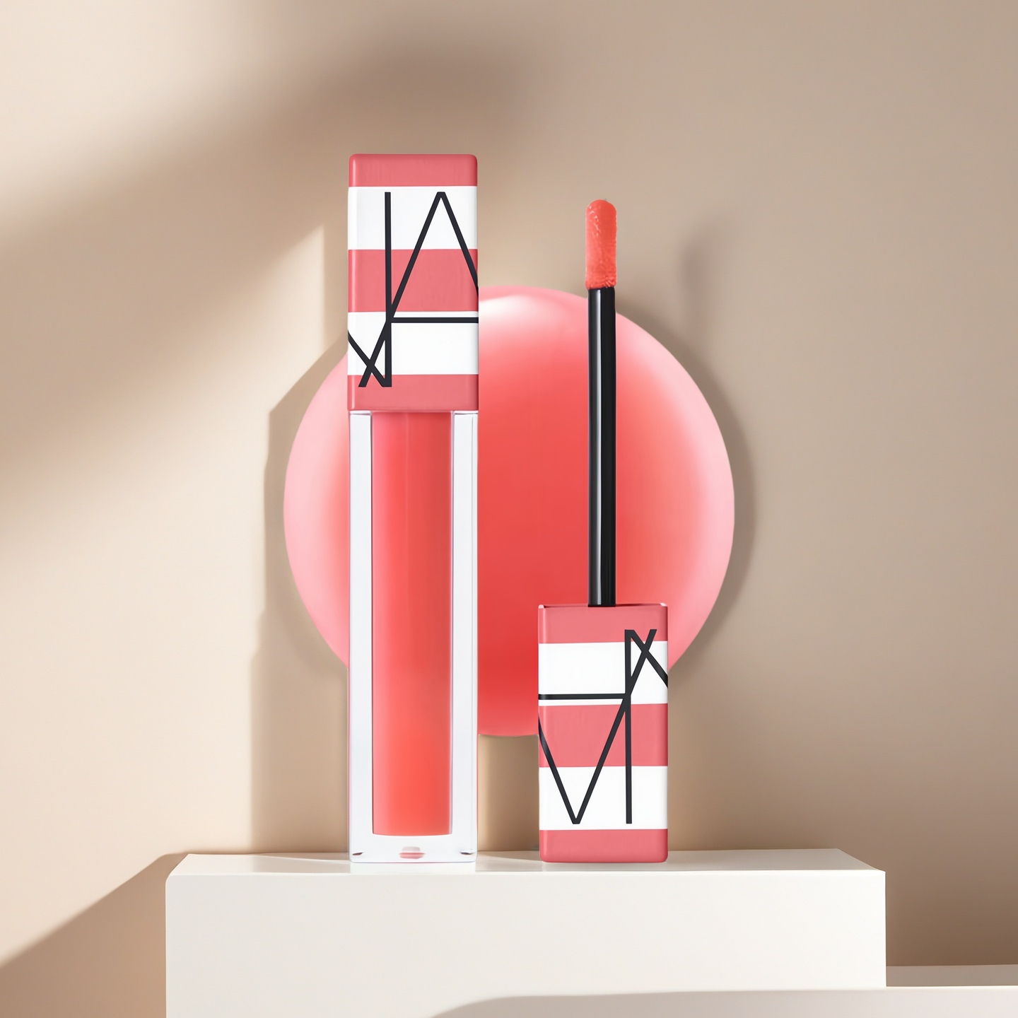NARS 悅光凝亮唇油
