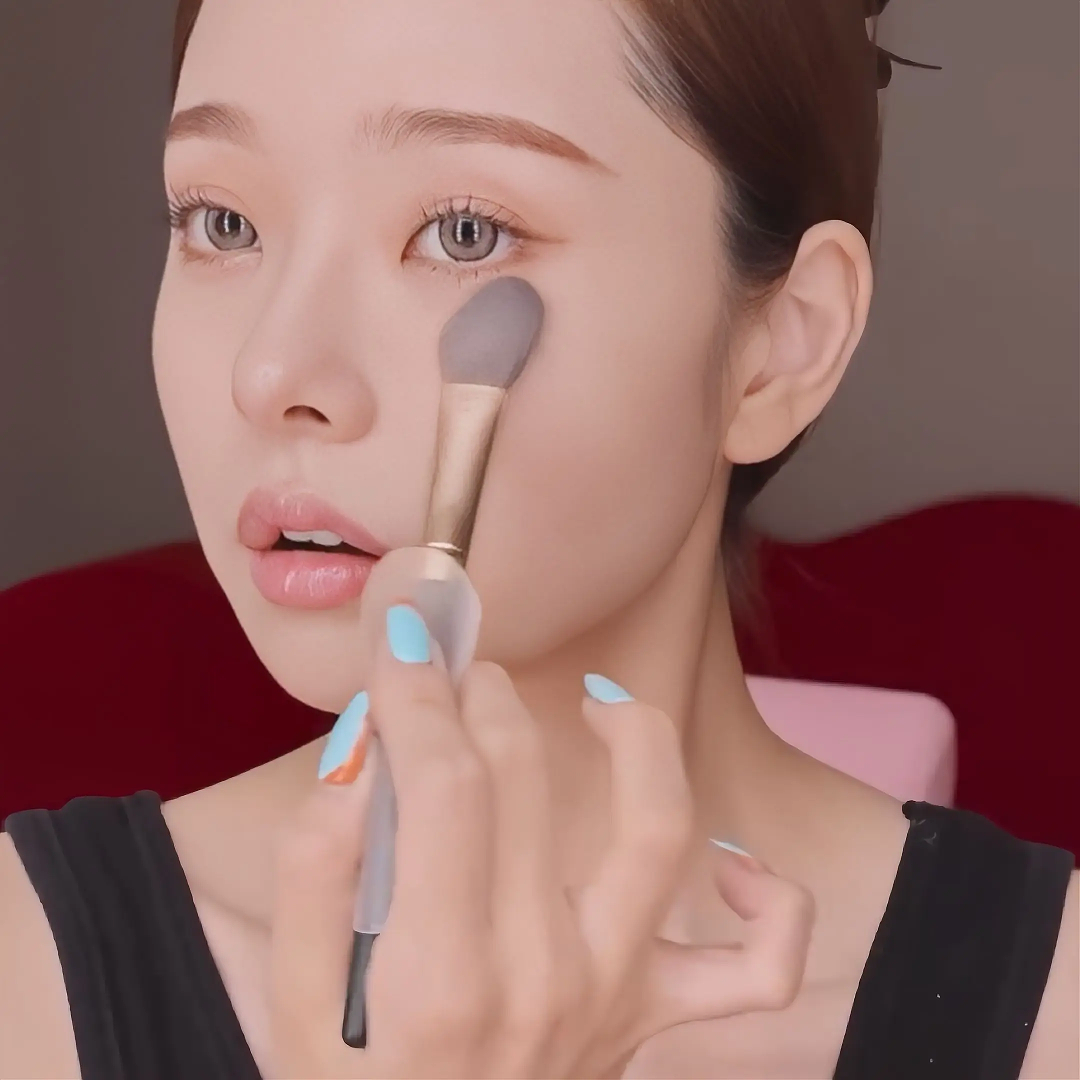 宋智雅同款必備刷化妝刷。