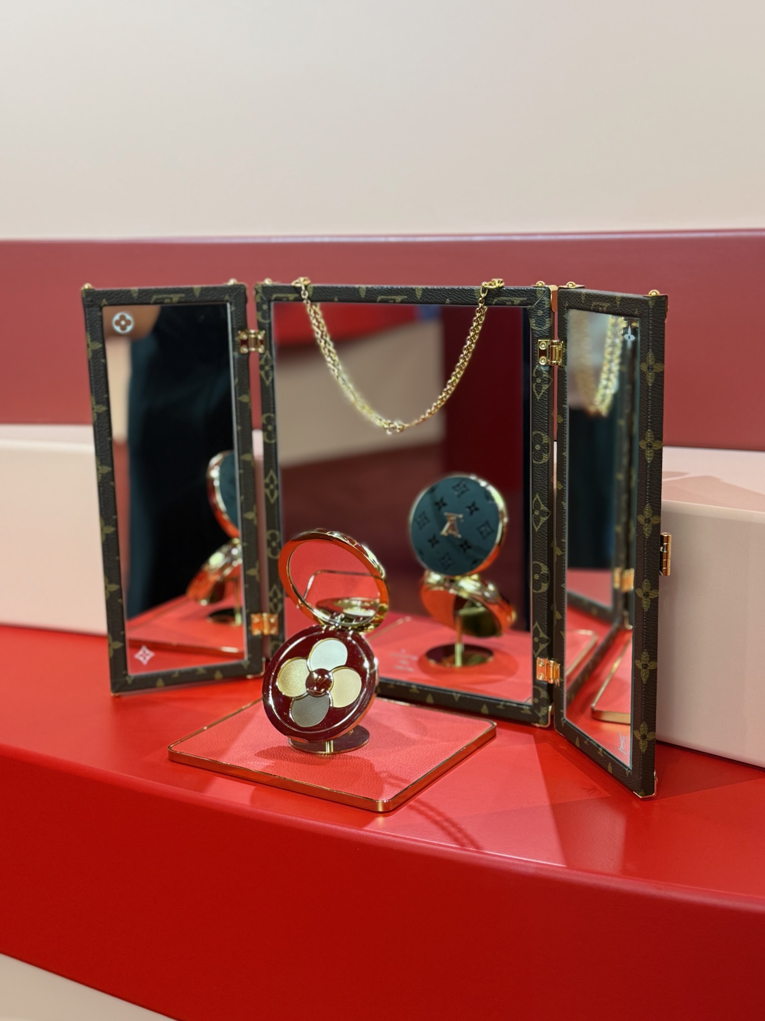 Louis Vuitton彩妝系列眼影盤