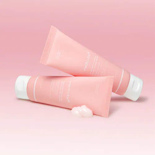 medicube這款以「粉紅PDRN+多層玻尿酸」為賣點