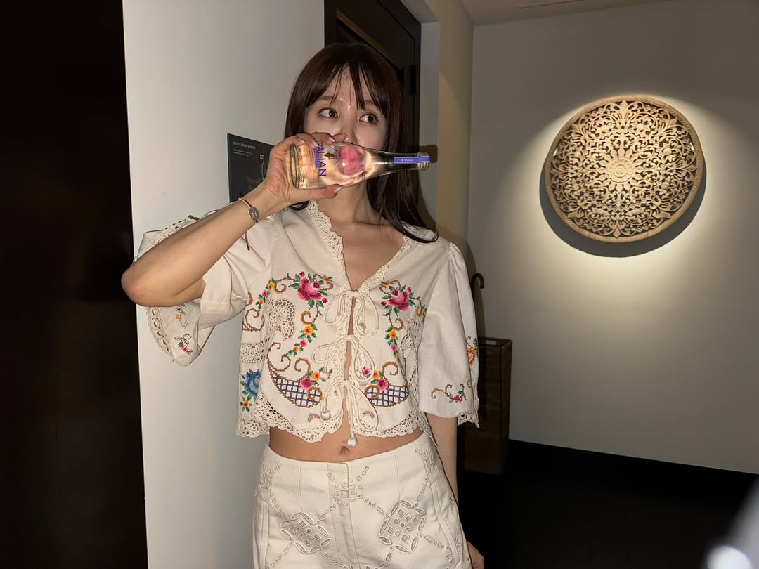 充足的飲水量能有效幫助身體排毒，同時增加飽足感。