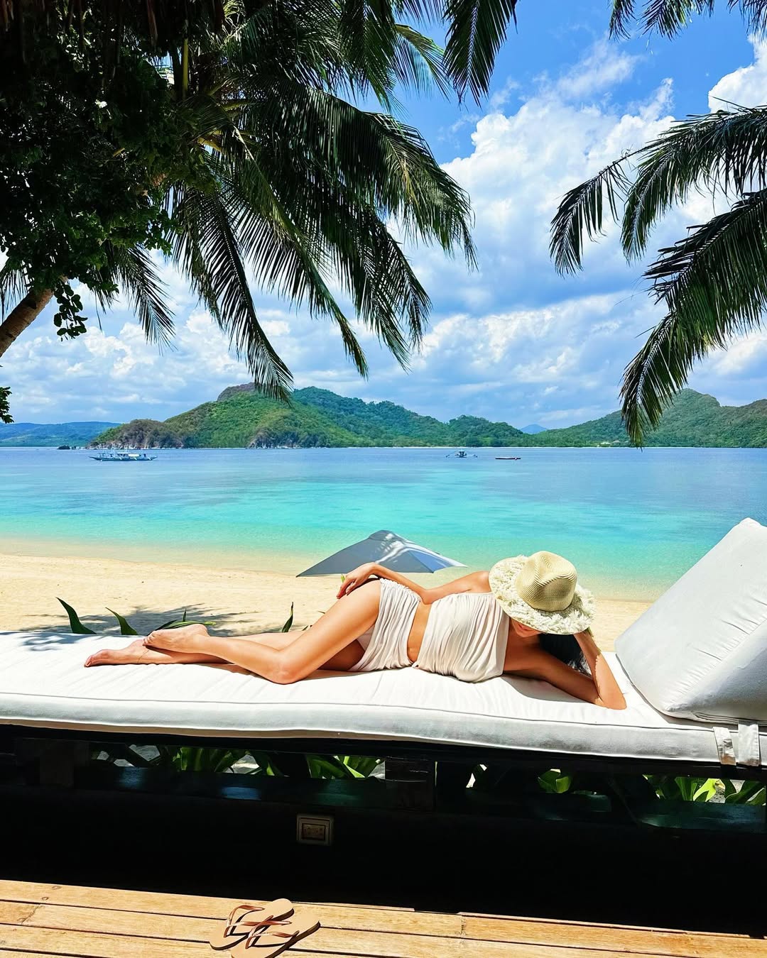 年齡只是數字，真正的美麗來自自信與從容。