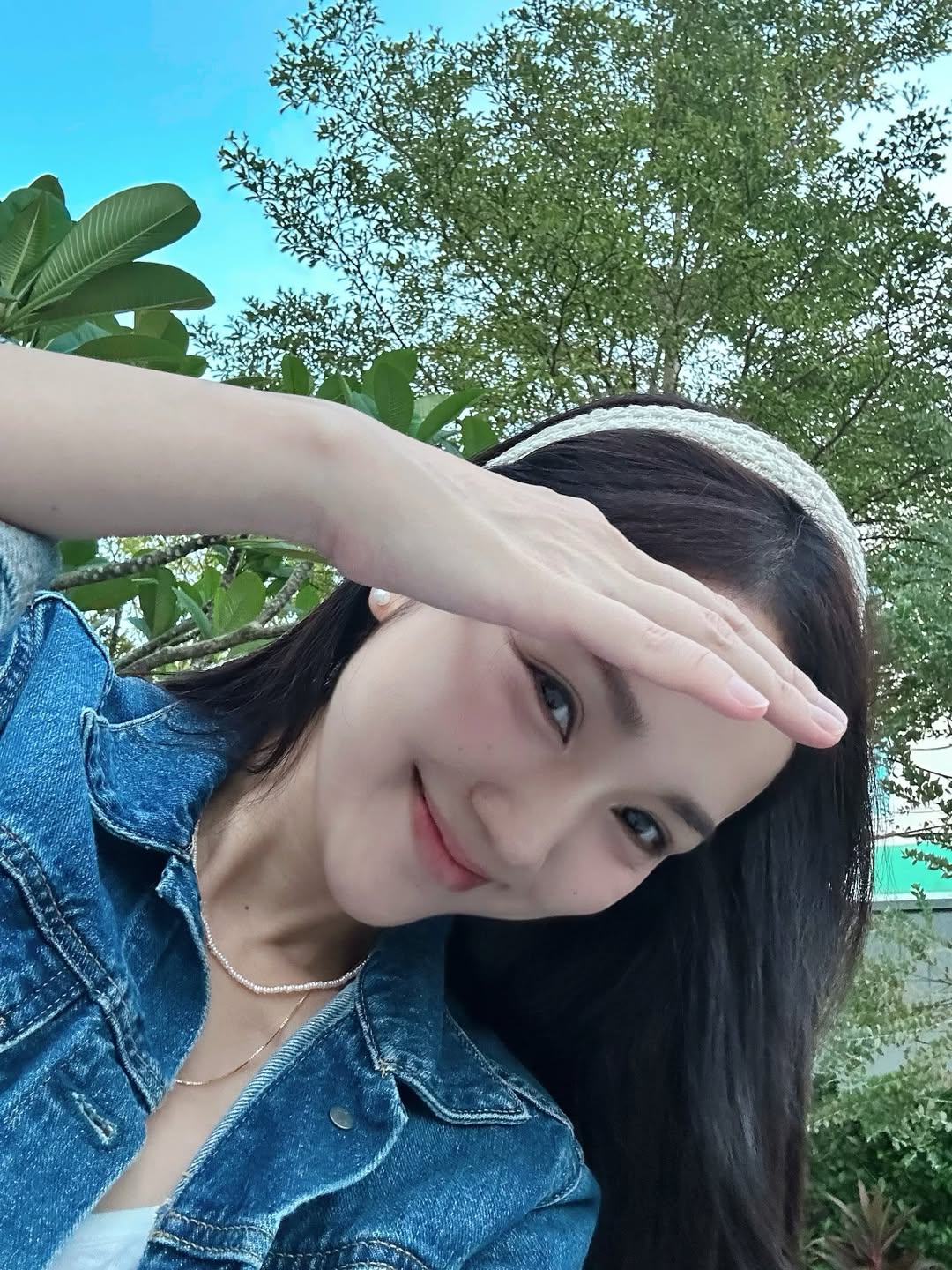 謝安琪的逆齡秘密,就藏在簡單自在的生活態度中。