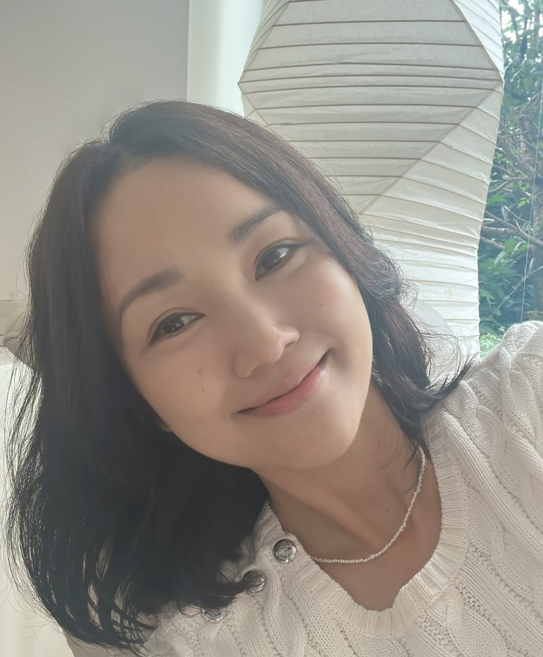 珍珠粉不僅能減少痘印困擾,還能讓肌膚散發光澤感。