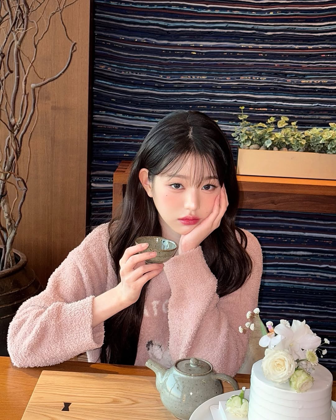 早晨一杯溫水能讓你感覺更加溫暖舒適。