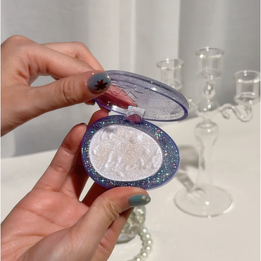 fwee 聚光晶石打亮餅 #HL12 Merry Aurora