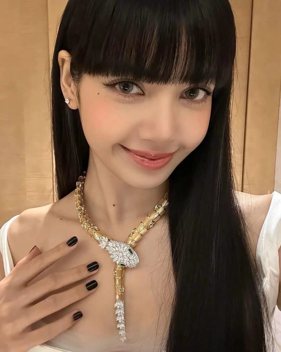 代表人物有BLACKPINK成員Lisa