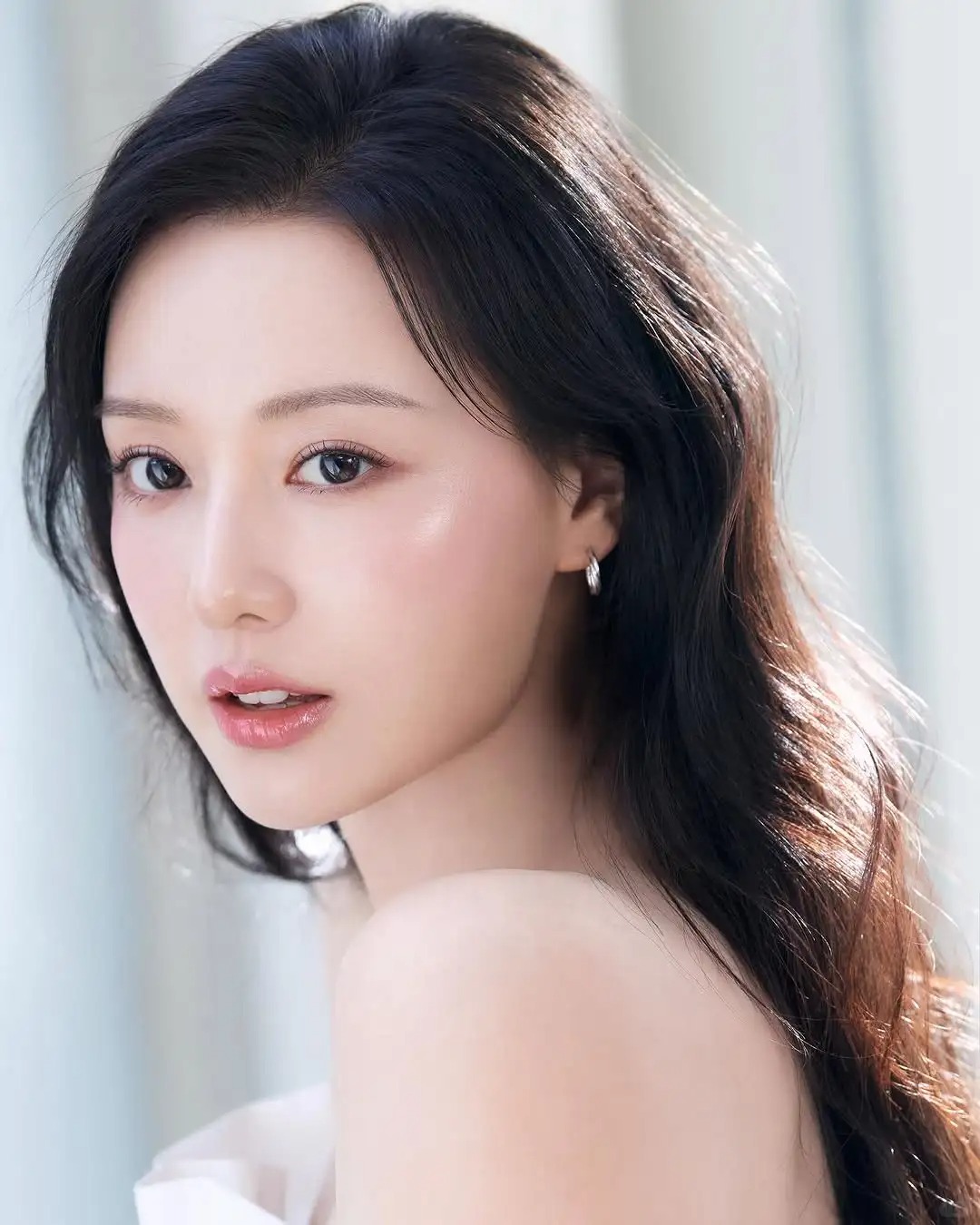 《淚之女王》女主金智媛