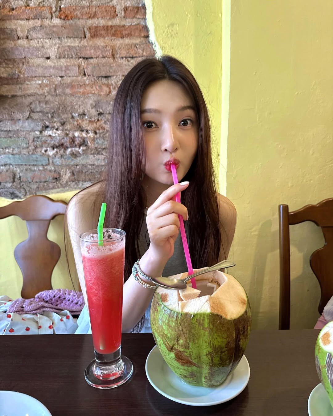 只戒手搖飲，但大量喝果汁（即使是現榨，果糖濃度仍高）