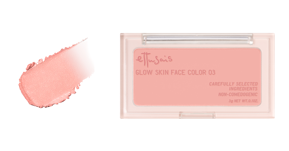 以光感柔滑胭脂 03草莓奶昔跟01粉鑽提亮混搭使用，微甜水光感立即顯現。