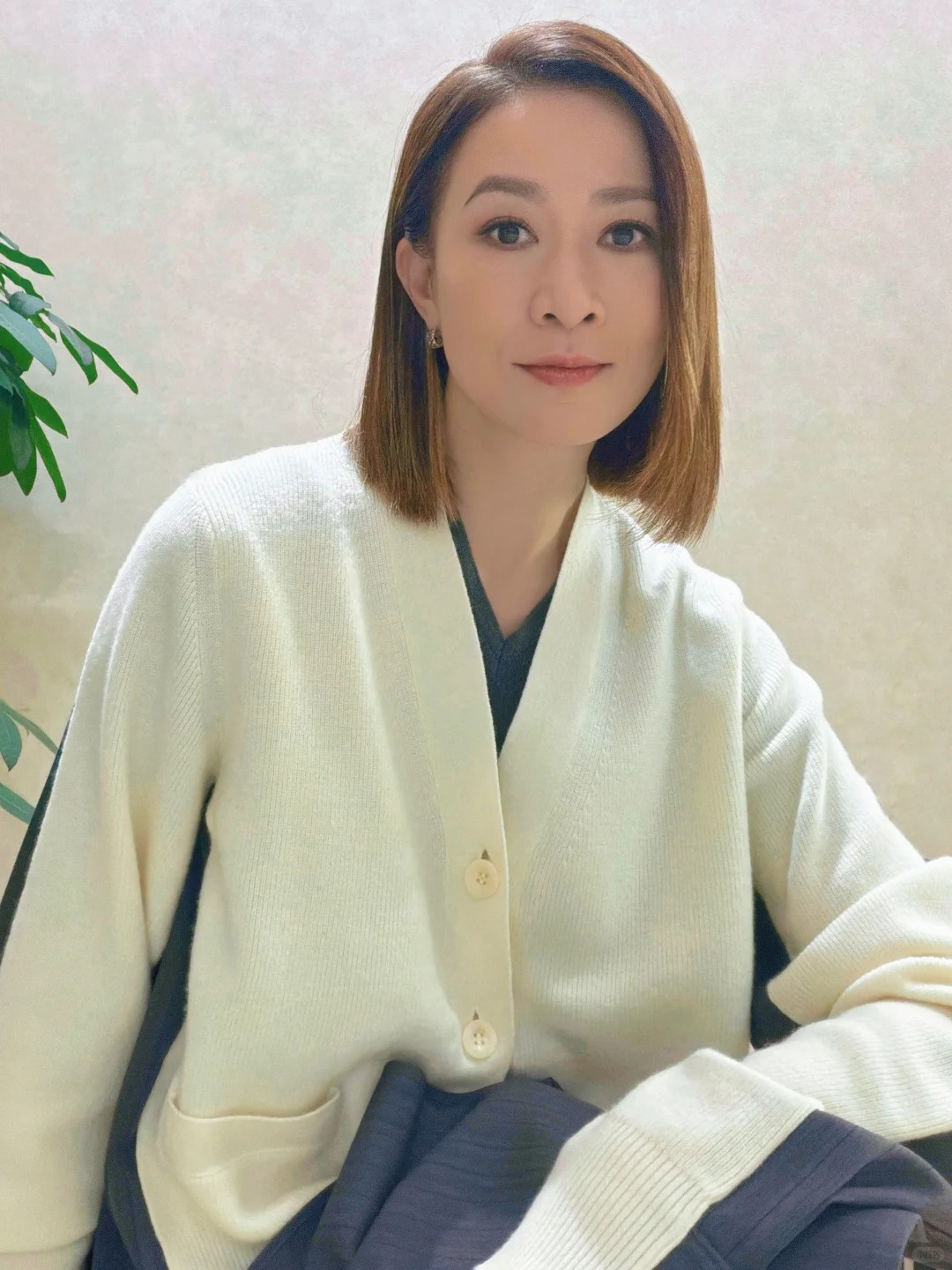 透過與朋友聚會、旅遊或做喜歡的事情來舒緩壓力。