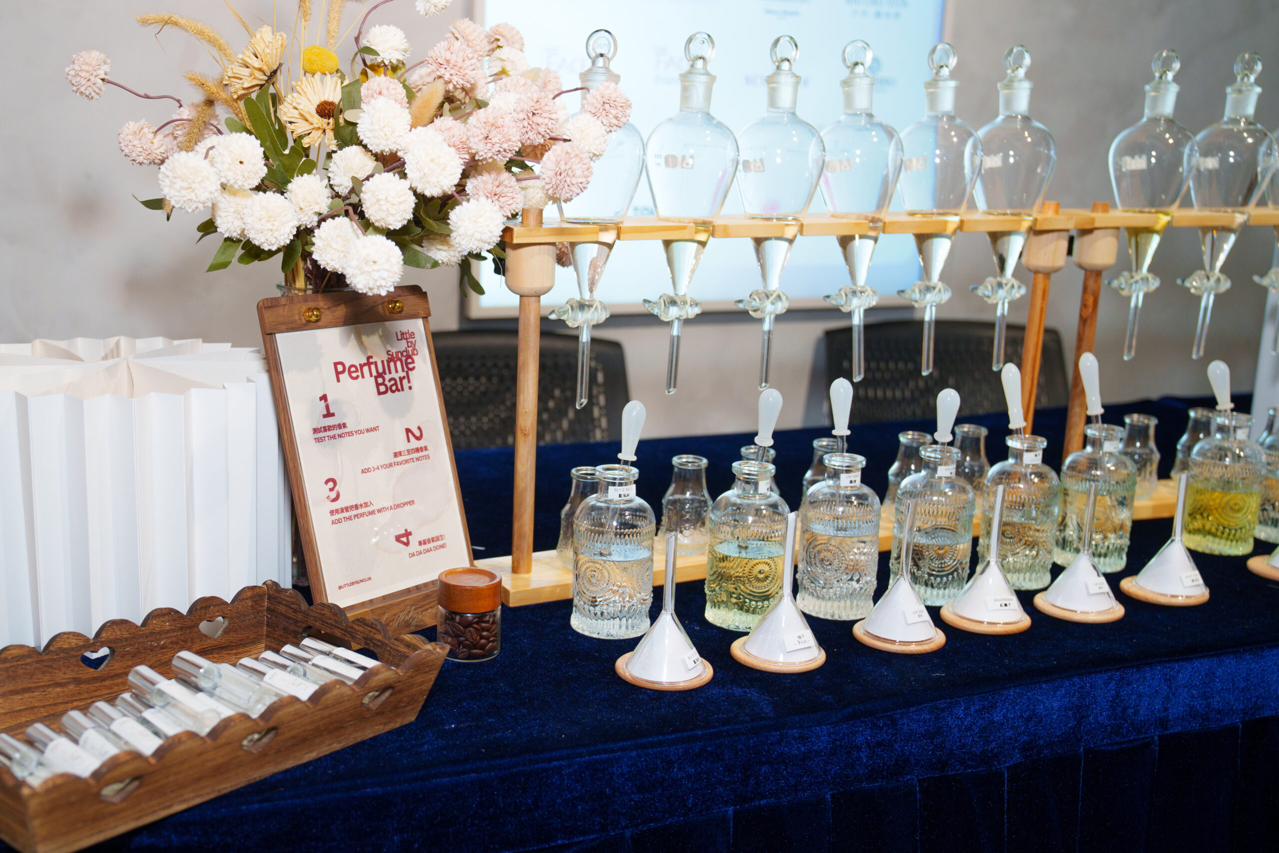 現場舉辦了「TopBeauty 專屬調製香水」工作坊，為大家打造一場感官盛宴。