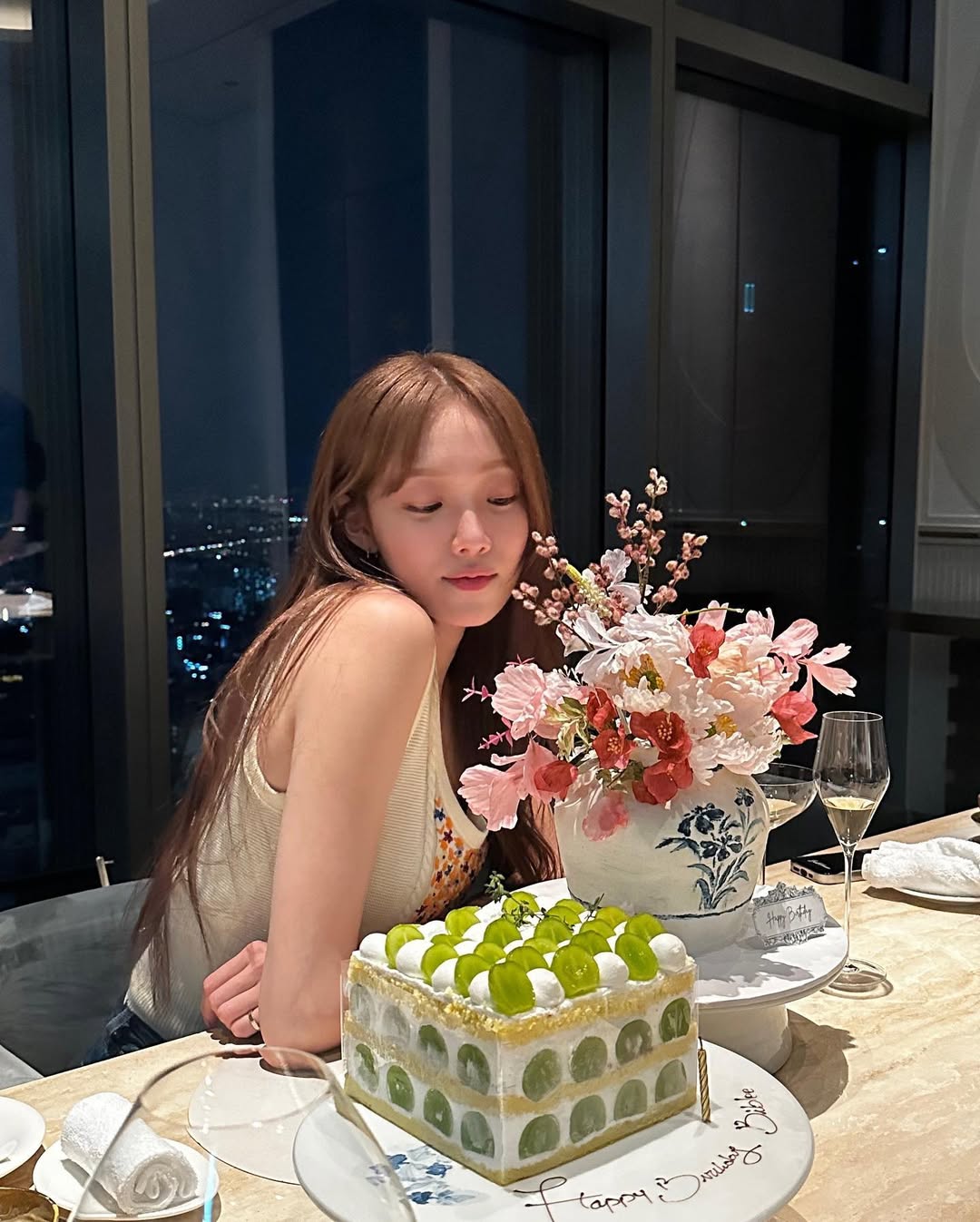 他們的祕訣是什麼？答案就是：「1分鐘淋巴按摩法」！