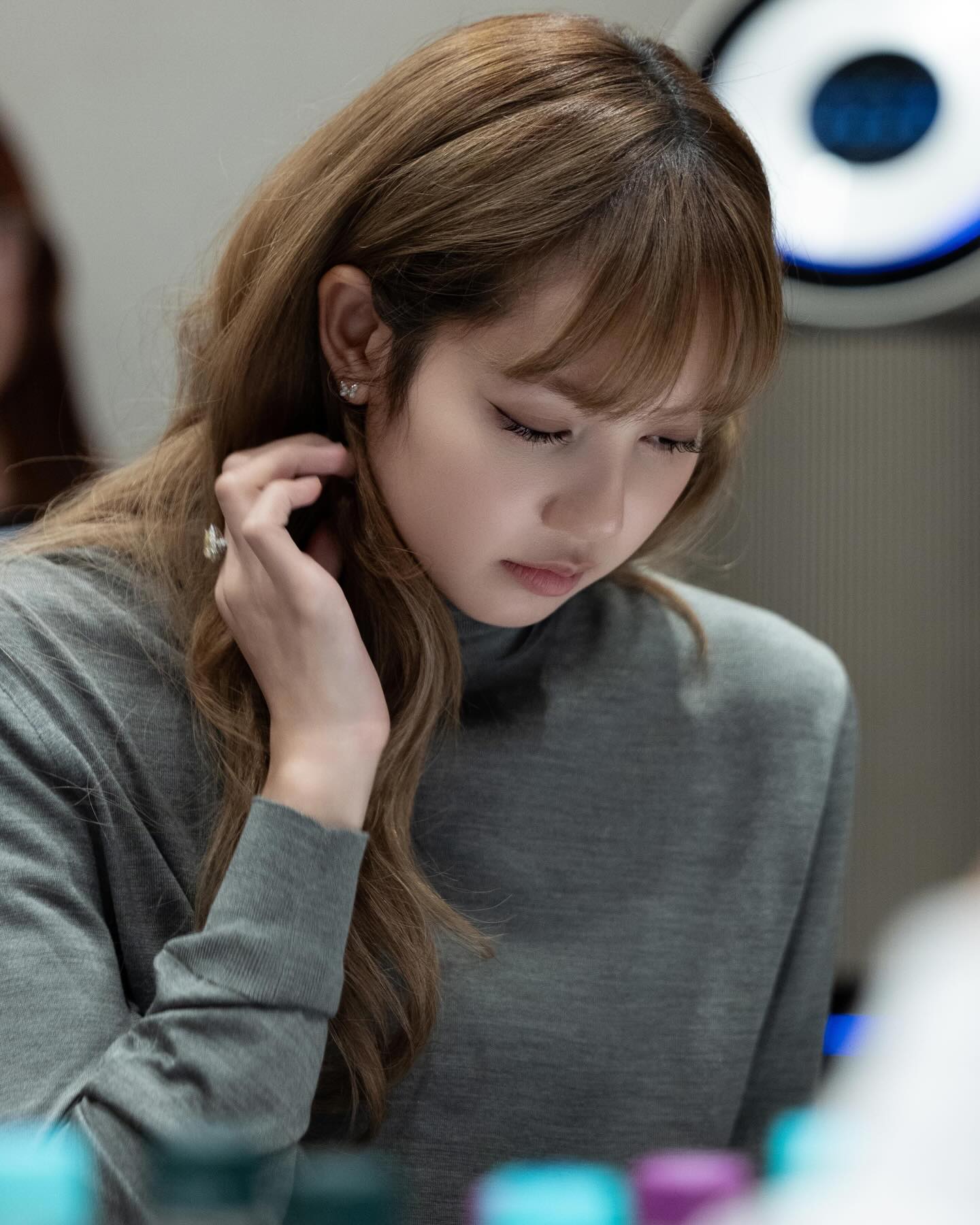 忘掉那些耗時的複雜步驟，這些技巧專為生活節奏快速的人設計，讓你能在短短幾分鐘內，將那條顯眼的界線徹底隱藏