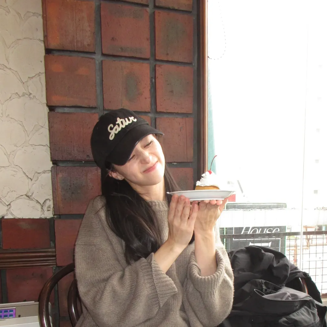 檸檬含有豐富的果膠（膳食纖維），加上生薑的辛辣感能刺激大腦飽食中樞，幫助你在用餐時自然減少攝取量