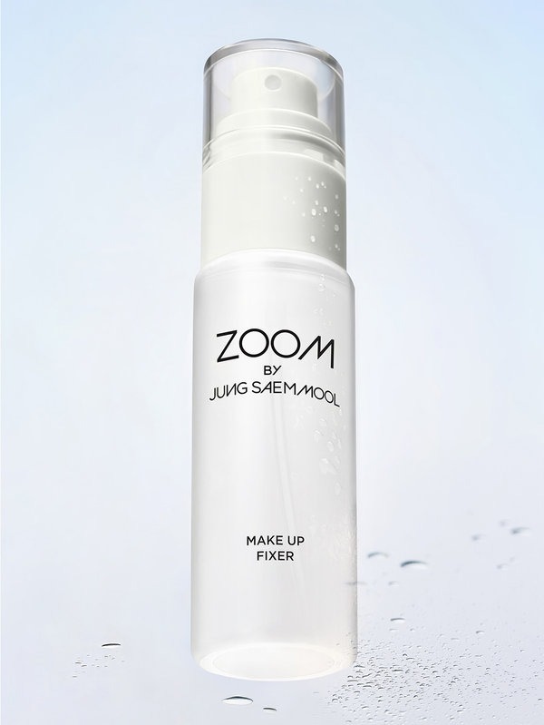 採用高壓極細噴頭，噴出的水霧如雲朵般均勻，不會在臉上形成水珠而導致妝容糊化