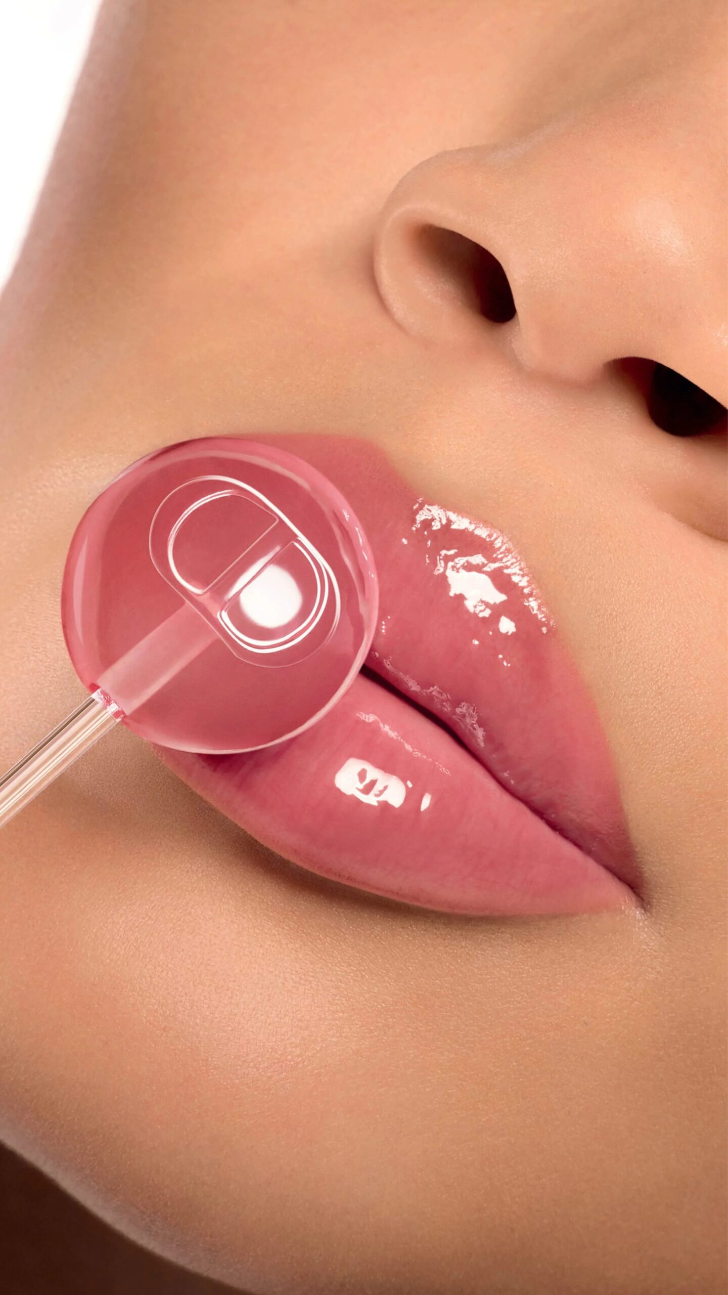 透明果凍：清澈水潤，像唇上覆着一層薄薄果凍