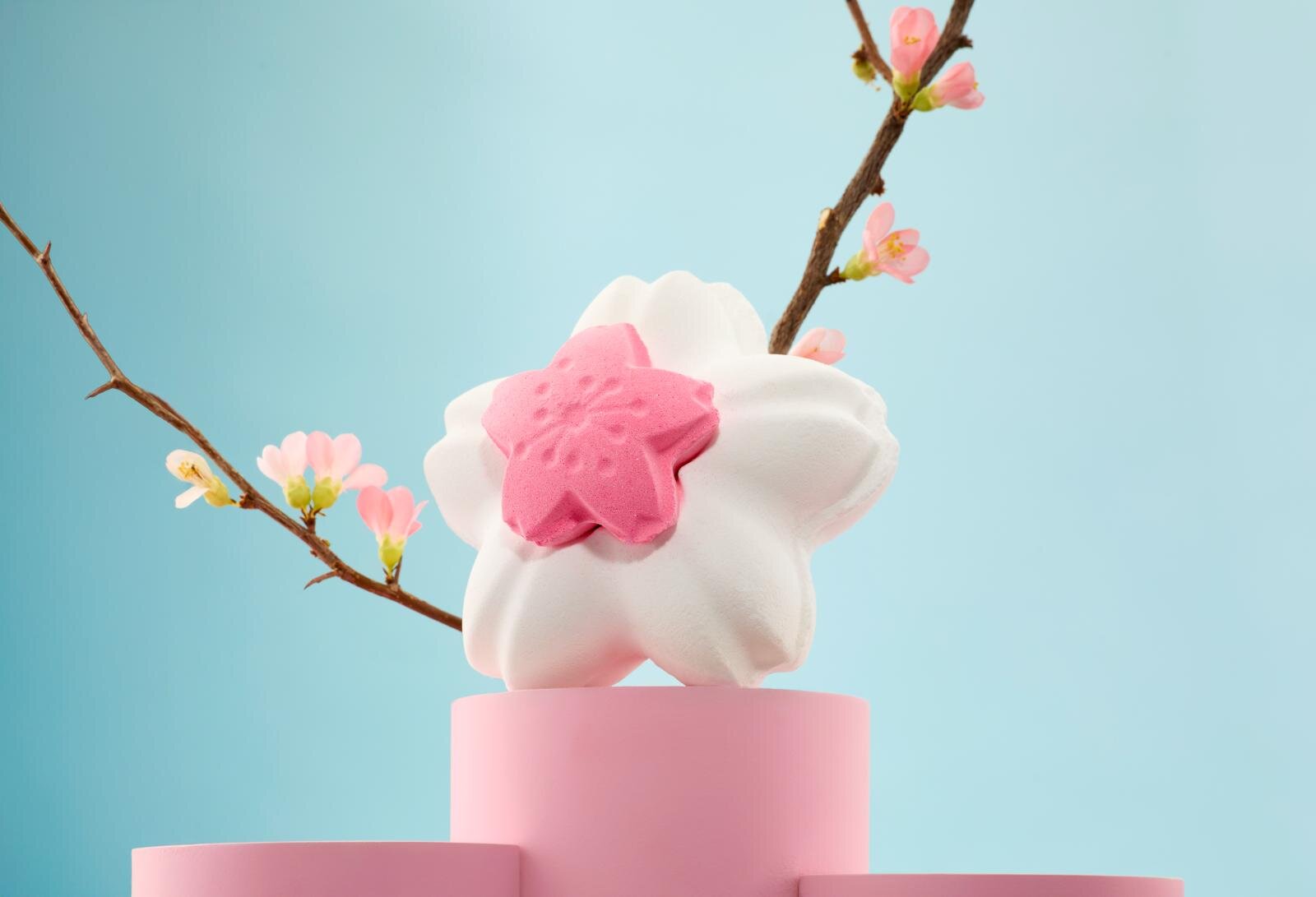 LUSH 2026 春季限量「櫻花系列」