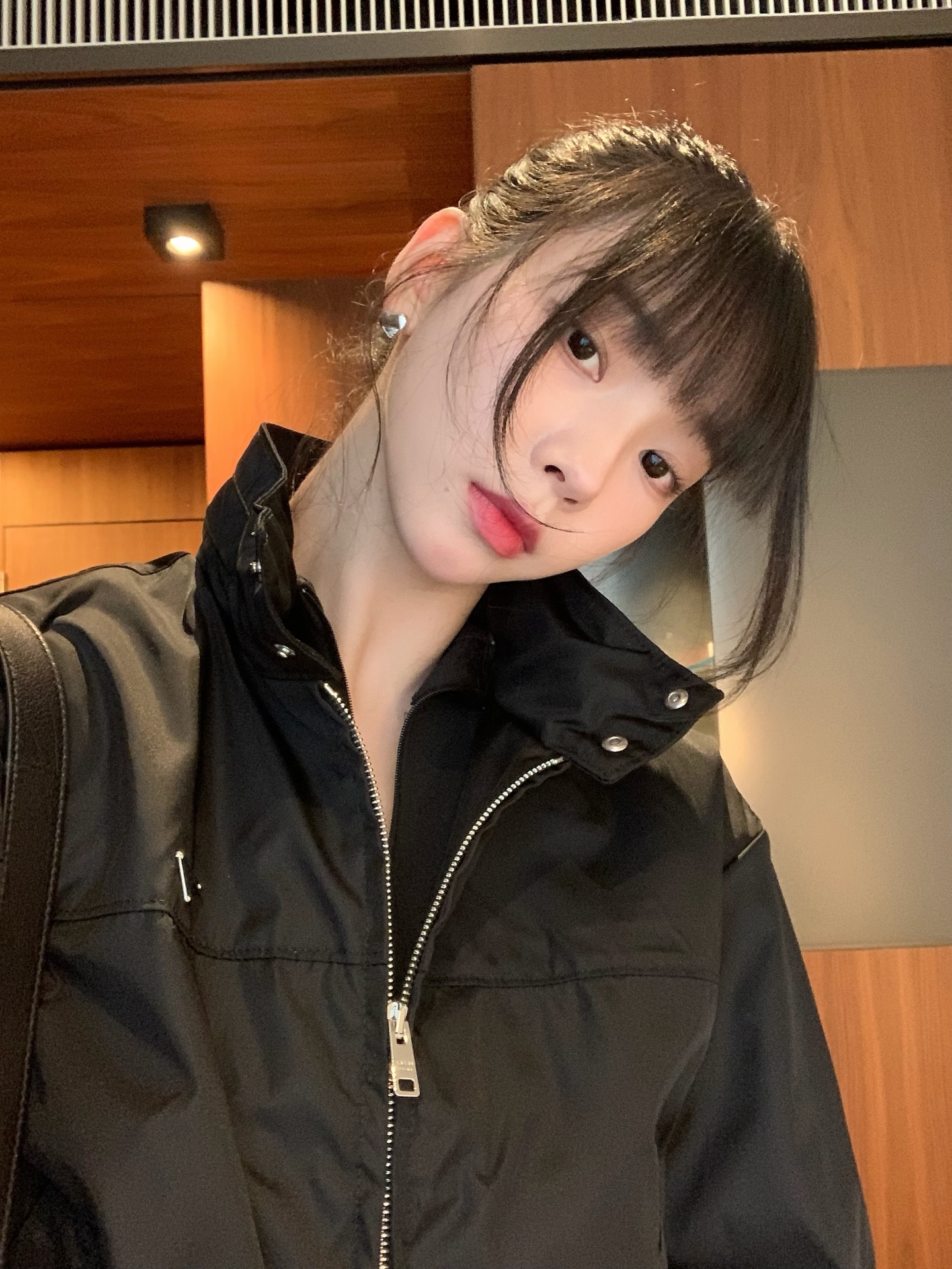 完美底妝實戰指引：從打底到封存的 5 個關鍵