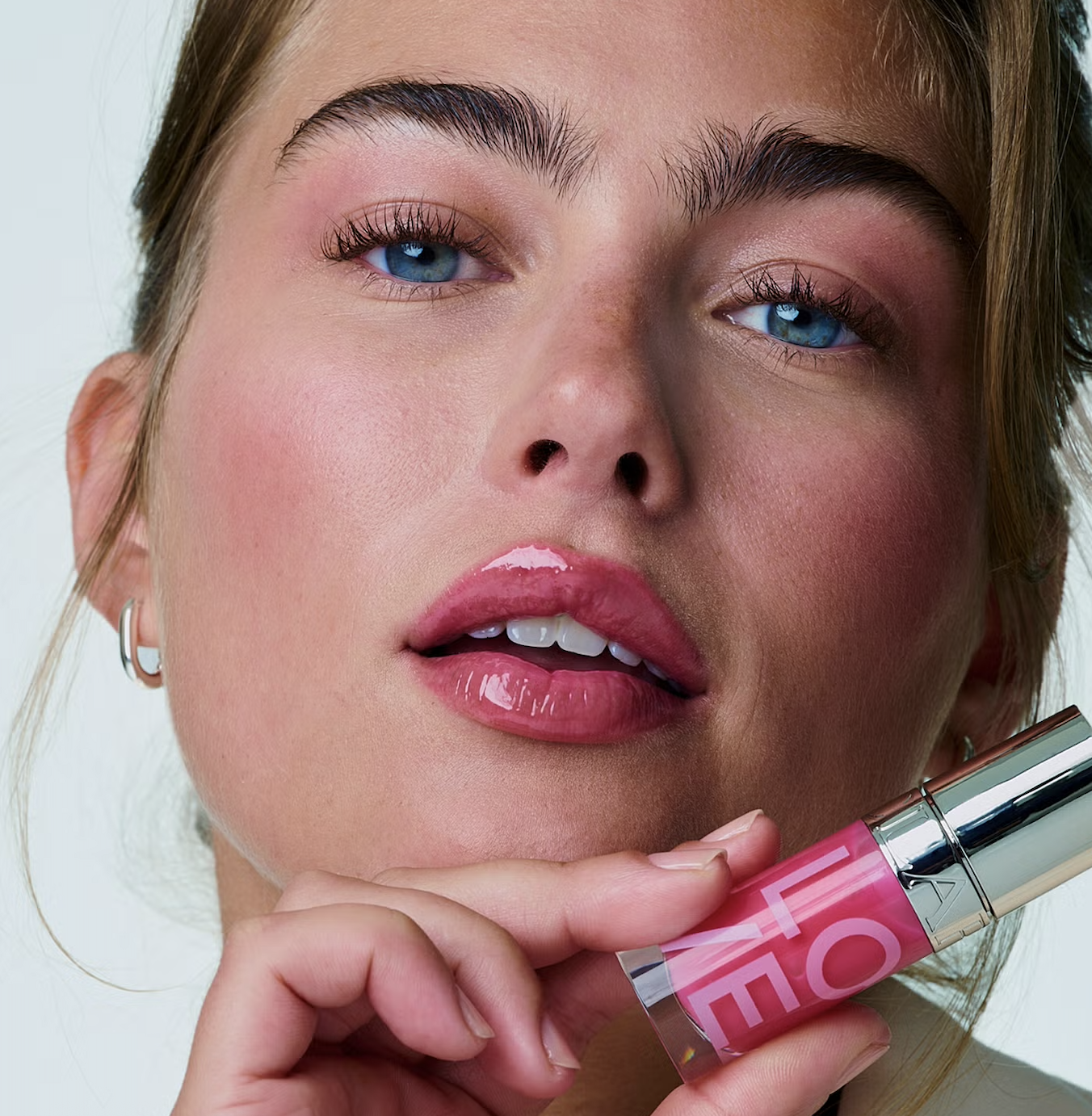 CLARINS「擁愛之名」情人節限定系列