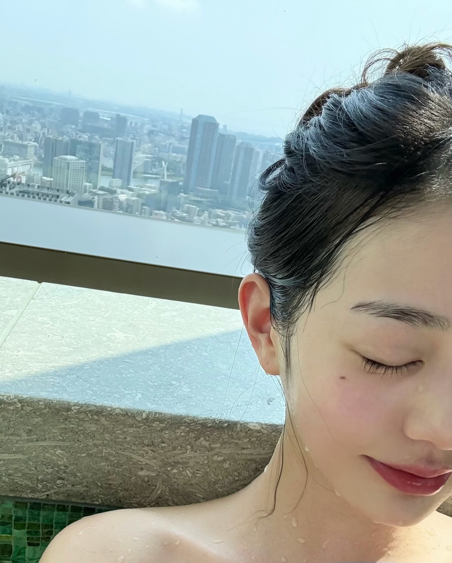 臉上黑頭清不完？換個洗臉步驟，讓毛孔乾淨得很有感，4 個你該戒掉的無效清潔習慣