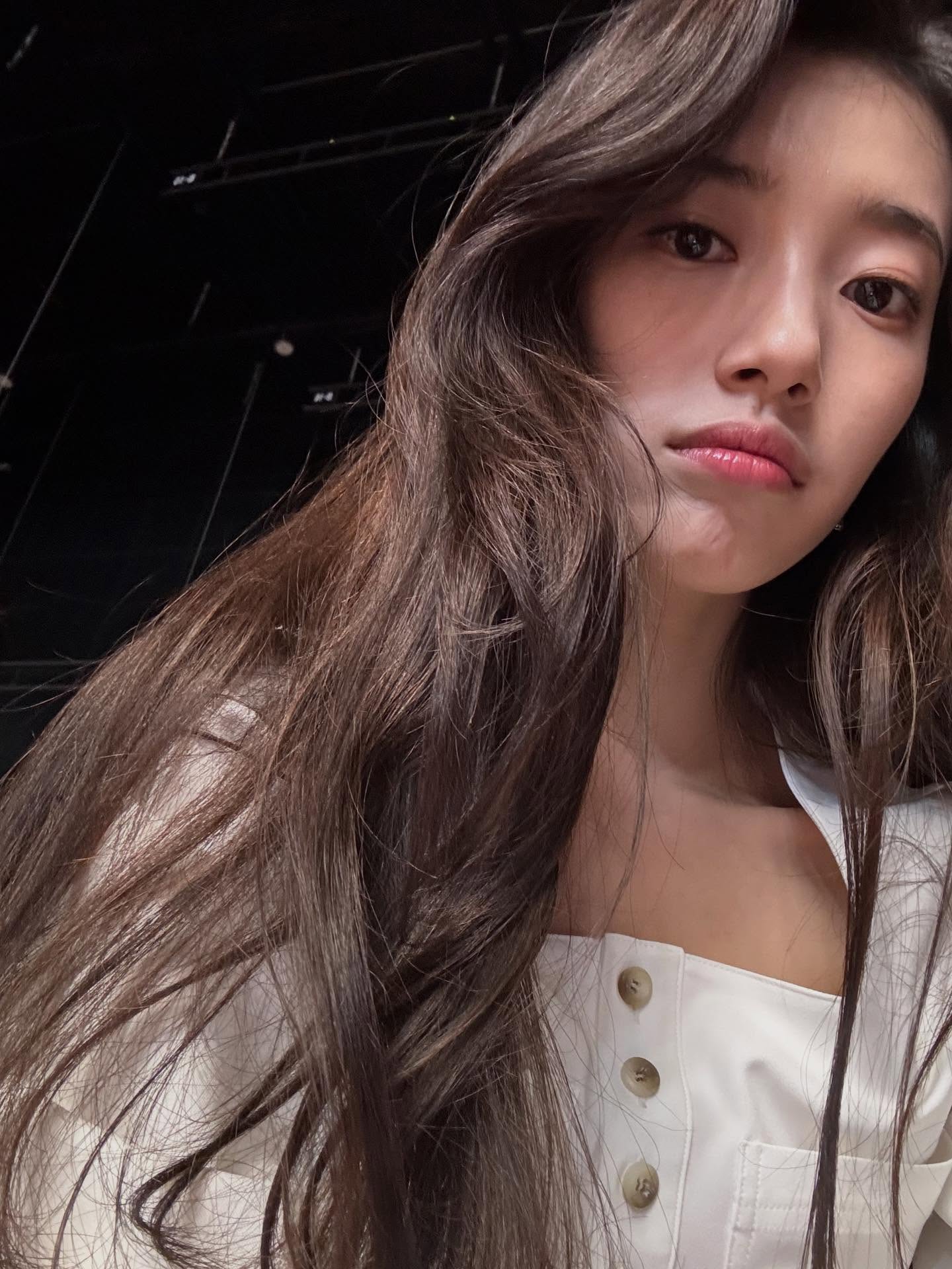 臉上黑頭清不完？換個洗臉步驟，讓毛孔乾淨得很有感，4 個你該戒掉的無效清潔習慣