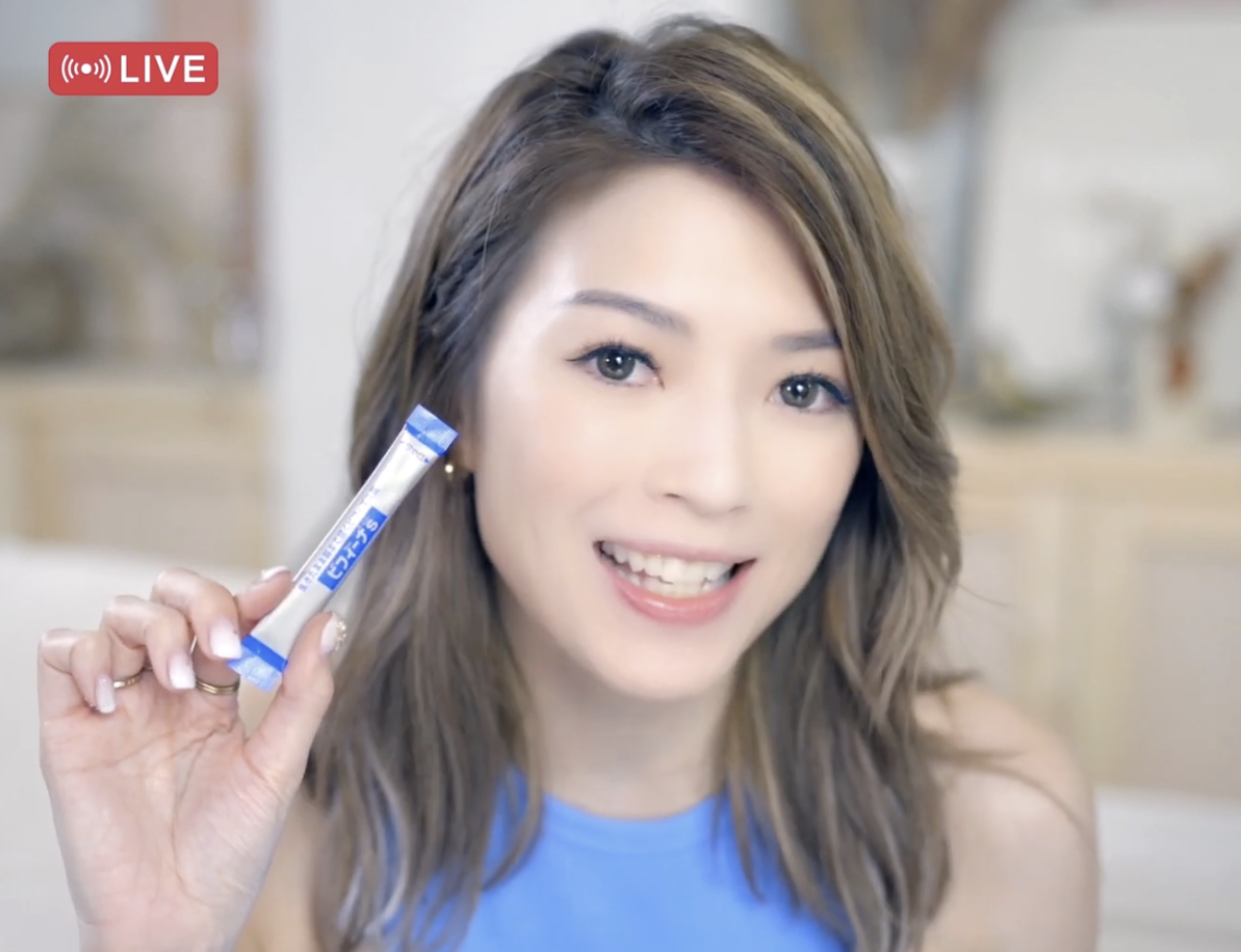 歌手連詩雅 Shiga也是森下仁丹益生菌的忠實粉絲，分享靠它幫忙排走毒素宿便，維持最佳狀態！