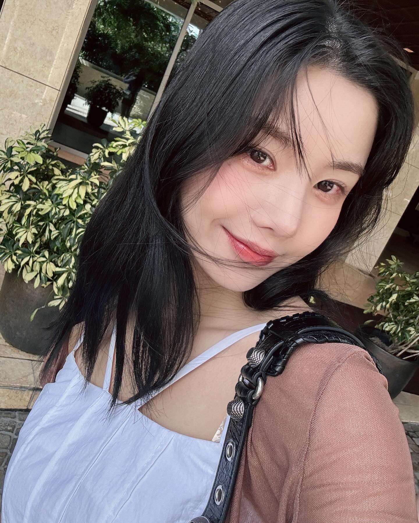 紅寶石奇異果維生素C高2倍！想美白的人必學2種吃法，吃出透明感美肌