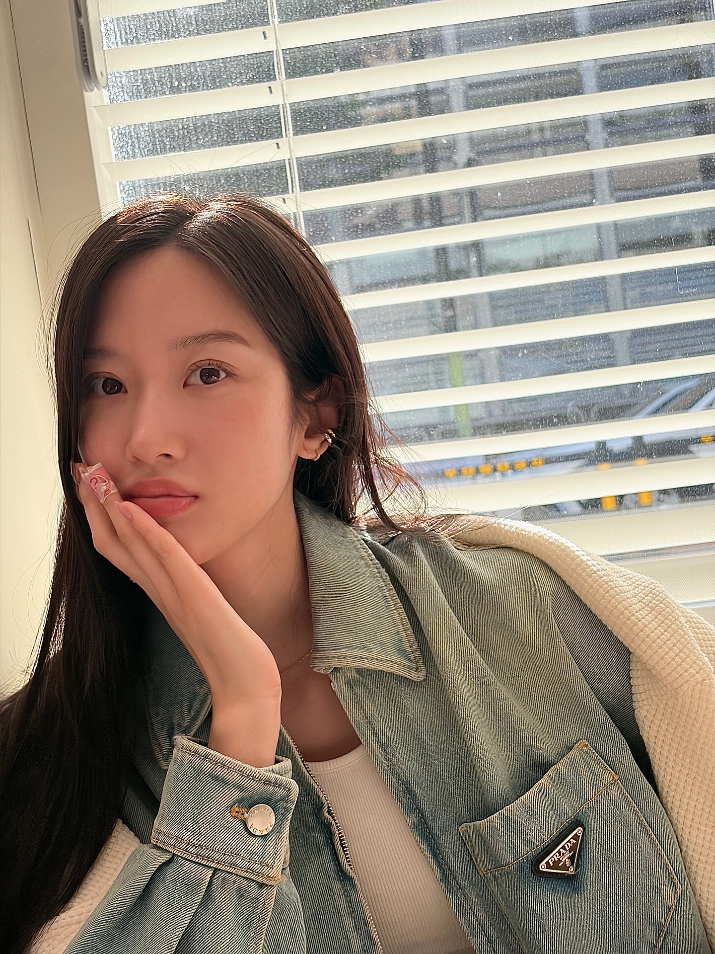你的洗頭順序可能讓頭髮加速老化！日本女生都在偷偷做的「洗頭前護髮」步驟公開拯救受損髮