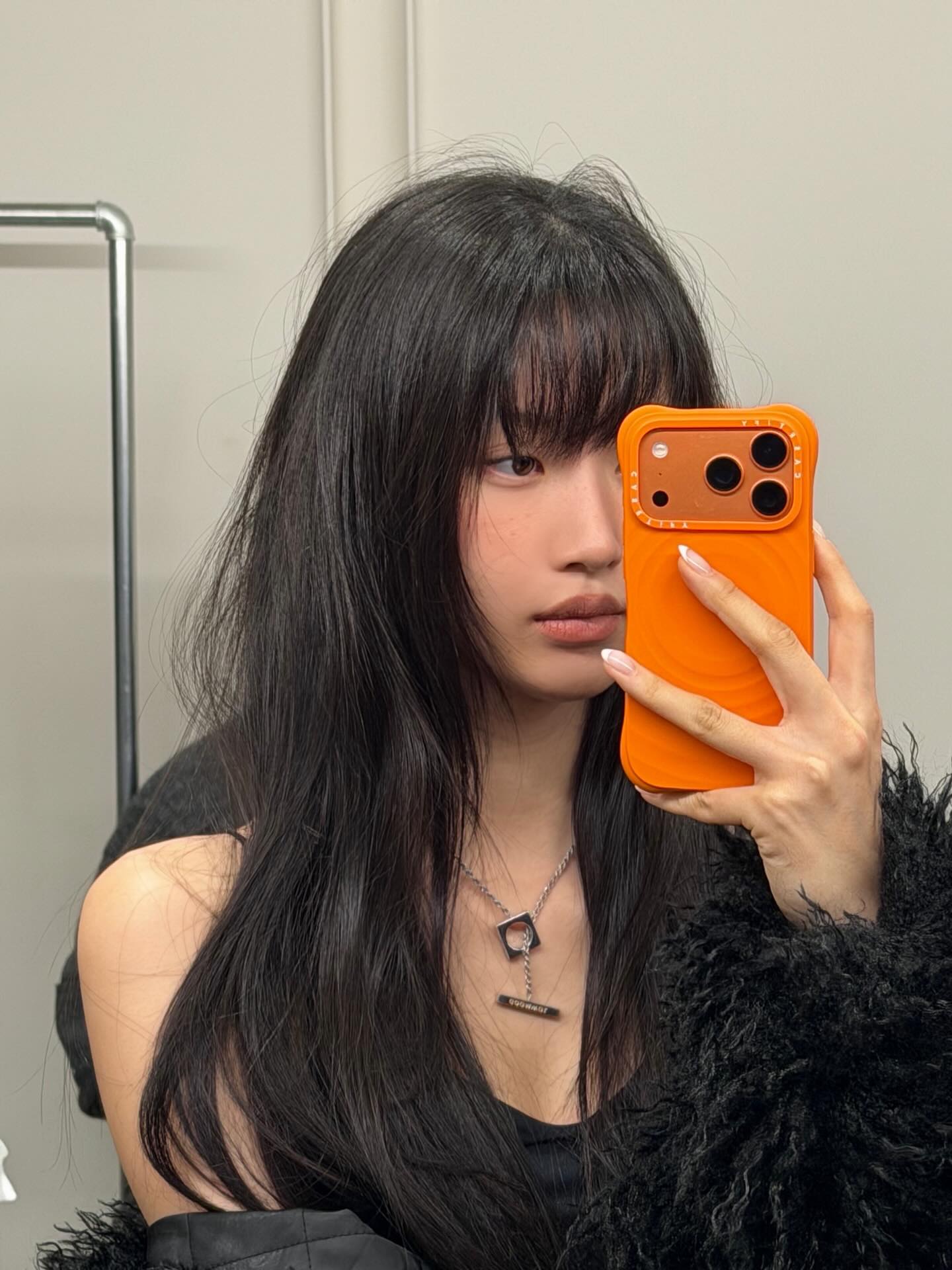 你的洗頭順序可能讓頭髮加速老化！日本女生都在偷偷做的「洗頭前護髮」步驟公開拯救受損髮