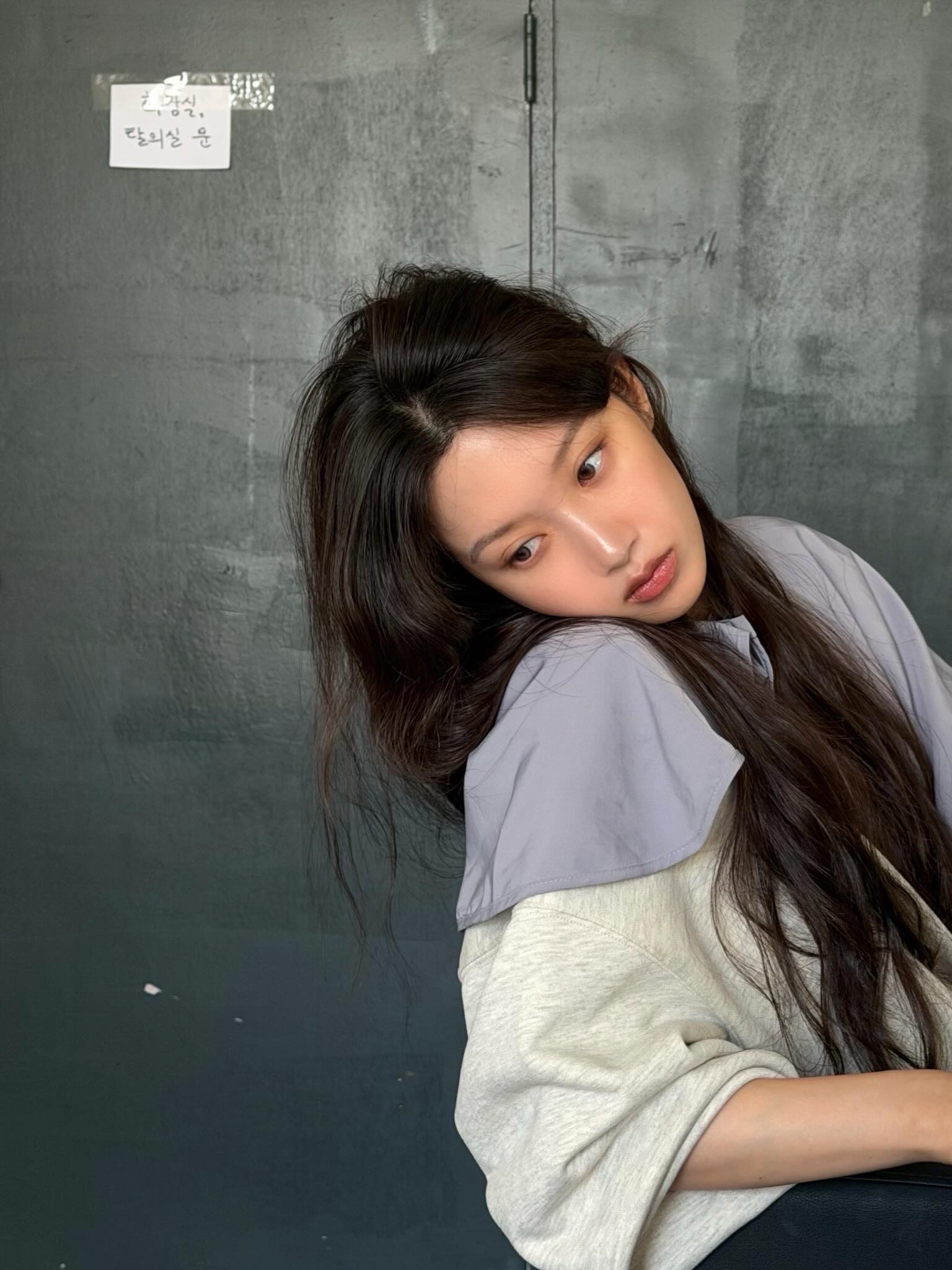 你的洗頭順序可能讓頭髮加速老化！日本女生都在偷偷做的「洗頭前護髮」步驟公開拯救受損髮