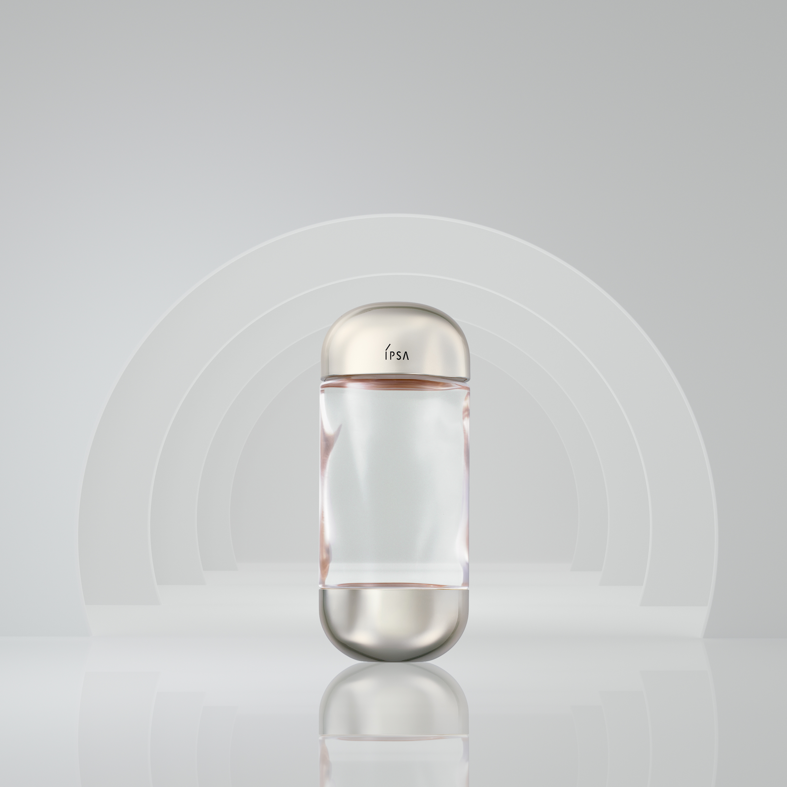 獨家Aqua Presenter結合PCA成分，為肌膚築起輕盈如絲的強效鎖水膜。